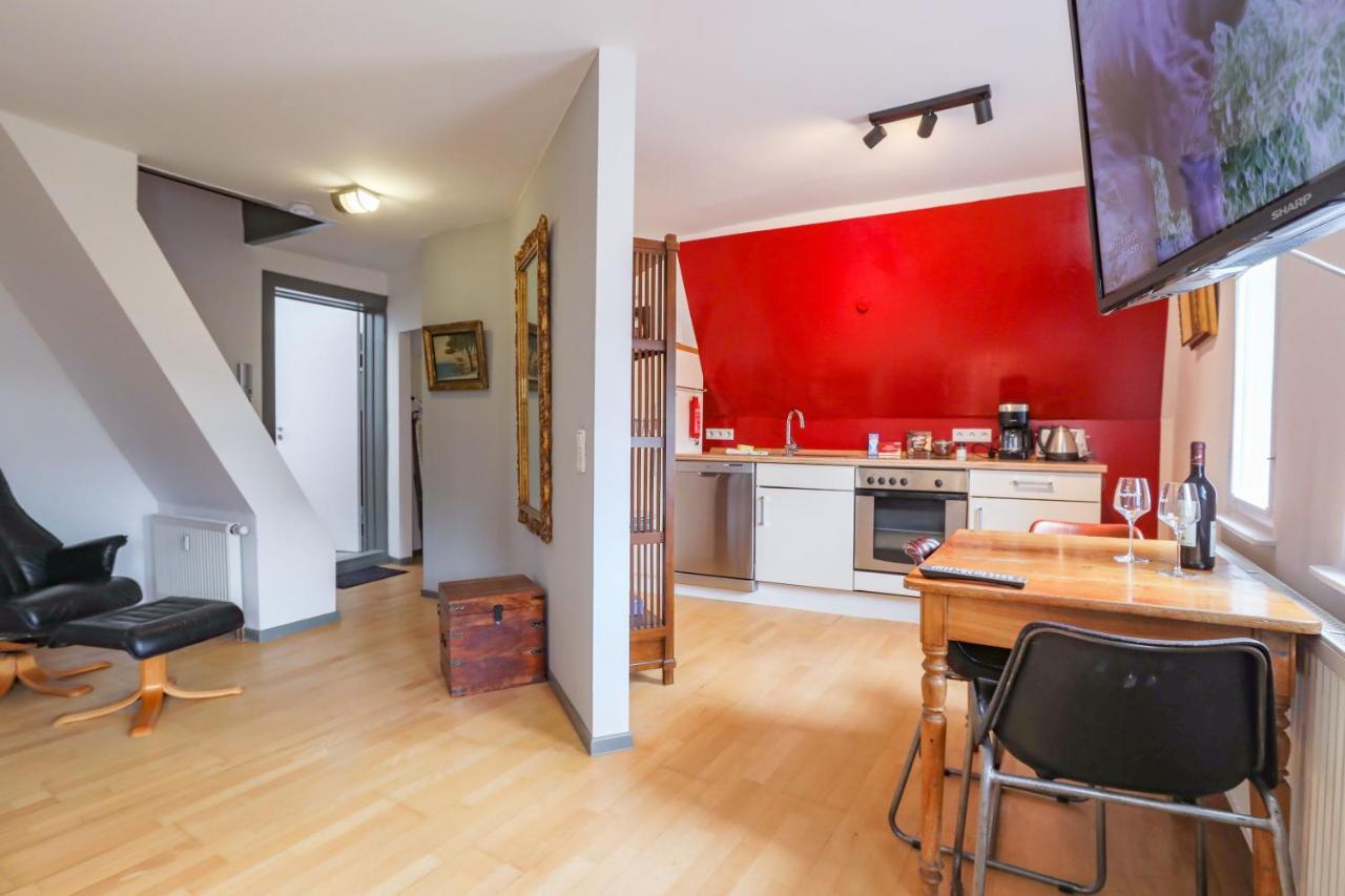 Apartments Im Einhornhaus Lübeck Buitenkant foto
